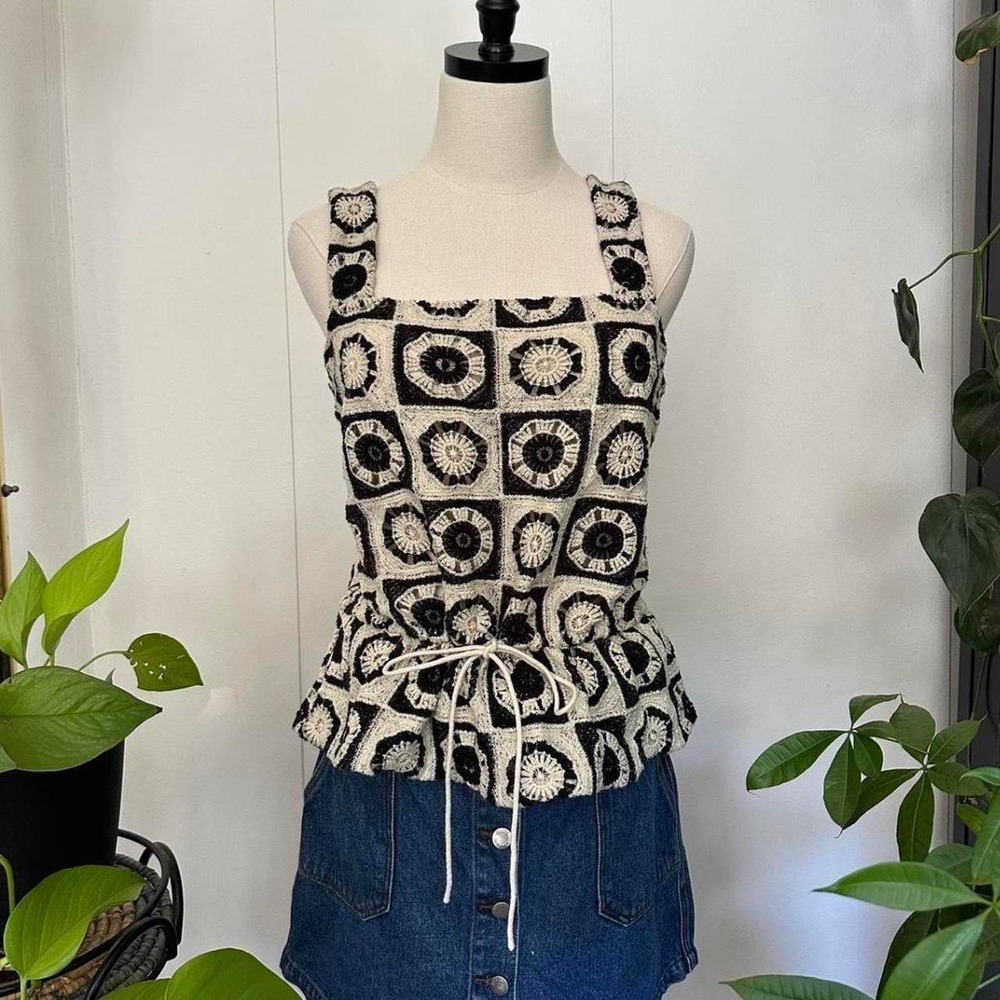 Sea Folly Australia Crochet Floral Tank Top Black White Anthropologie XL